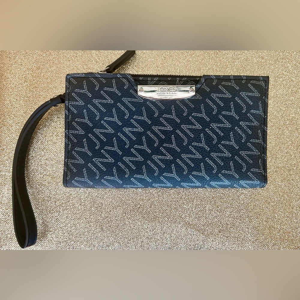 Jones New York Elegant Black Clutch